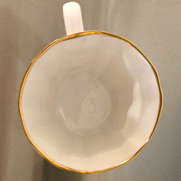 Renaissance Fine Bone China Polar Bear & Cub Mug w/Gold Rim Made in Canada - Picture 4 of 4